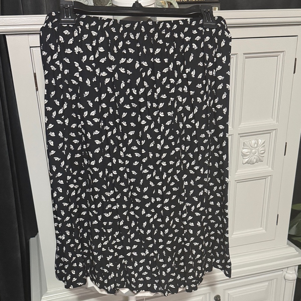 Vintage Black & White Skirt with Hat Pattern by Cape Cod Sportswear Size 16